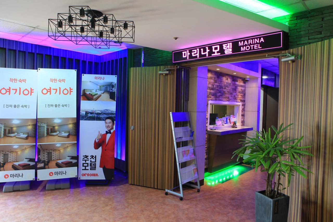 Marina Motel Busan Station Exterior foto